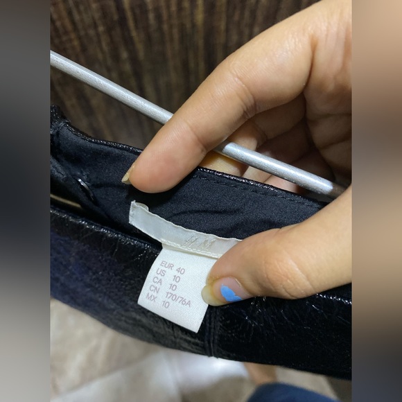 Leather skirt - Picture 4 of 5